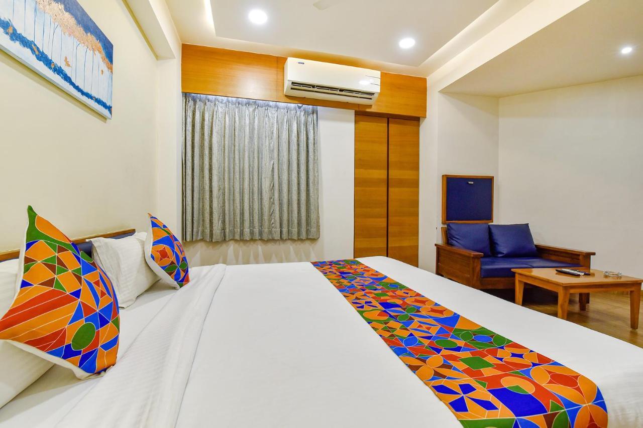 Fabhotel Prime Grand Unity, Changodar Ahmedabad Exterior photo